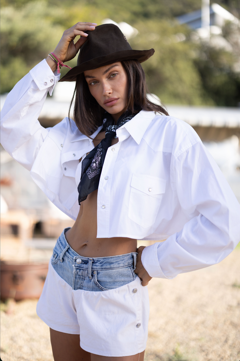 PAPÀ'S DENIM BAR