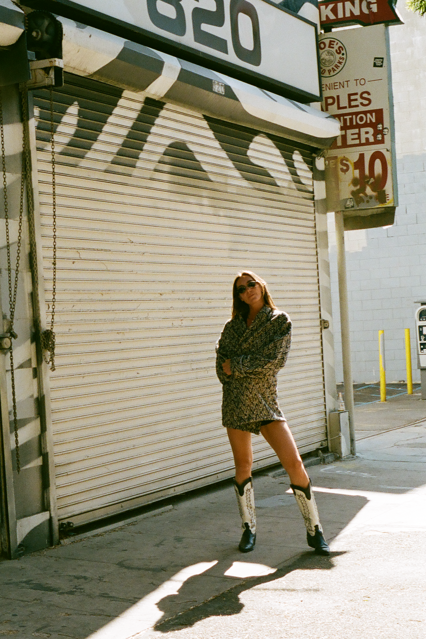 VENICE CHEVRON SWEATER