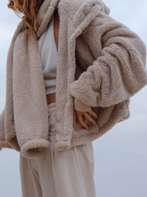 Sheep Crop Papàsweater fabric and pocket detail